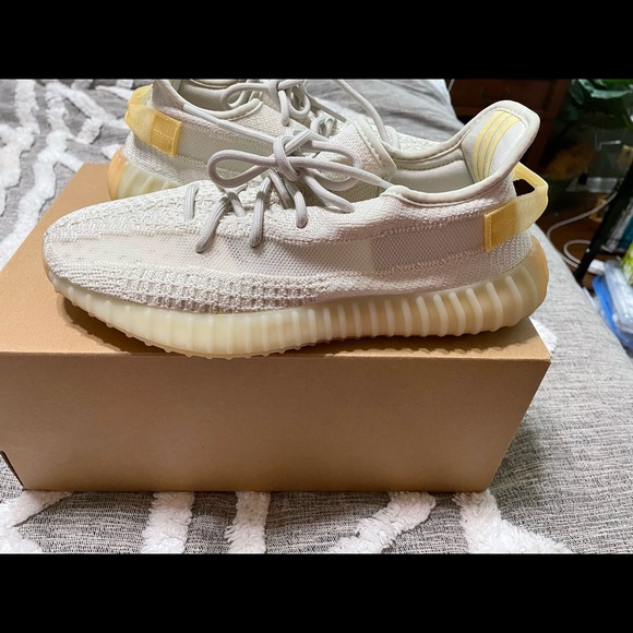 Yeezy Other - Brand new never worn Yeezy 350 “Light”
